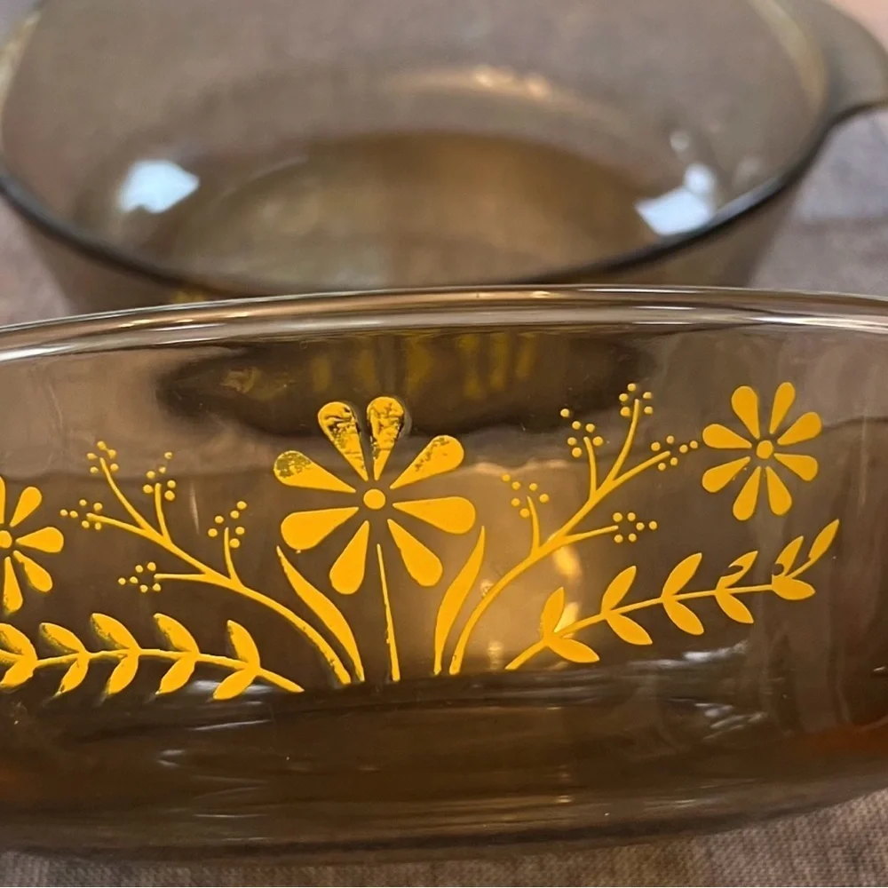 Vintage Set 3 Glass bake Jeanette Amber Yellow Daisy Ovenware